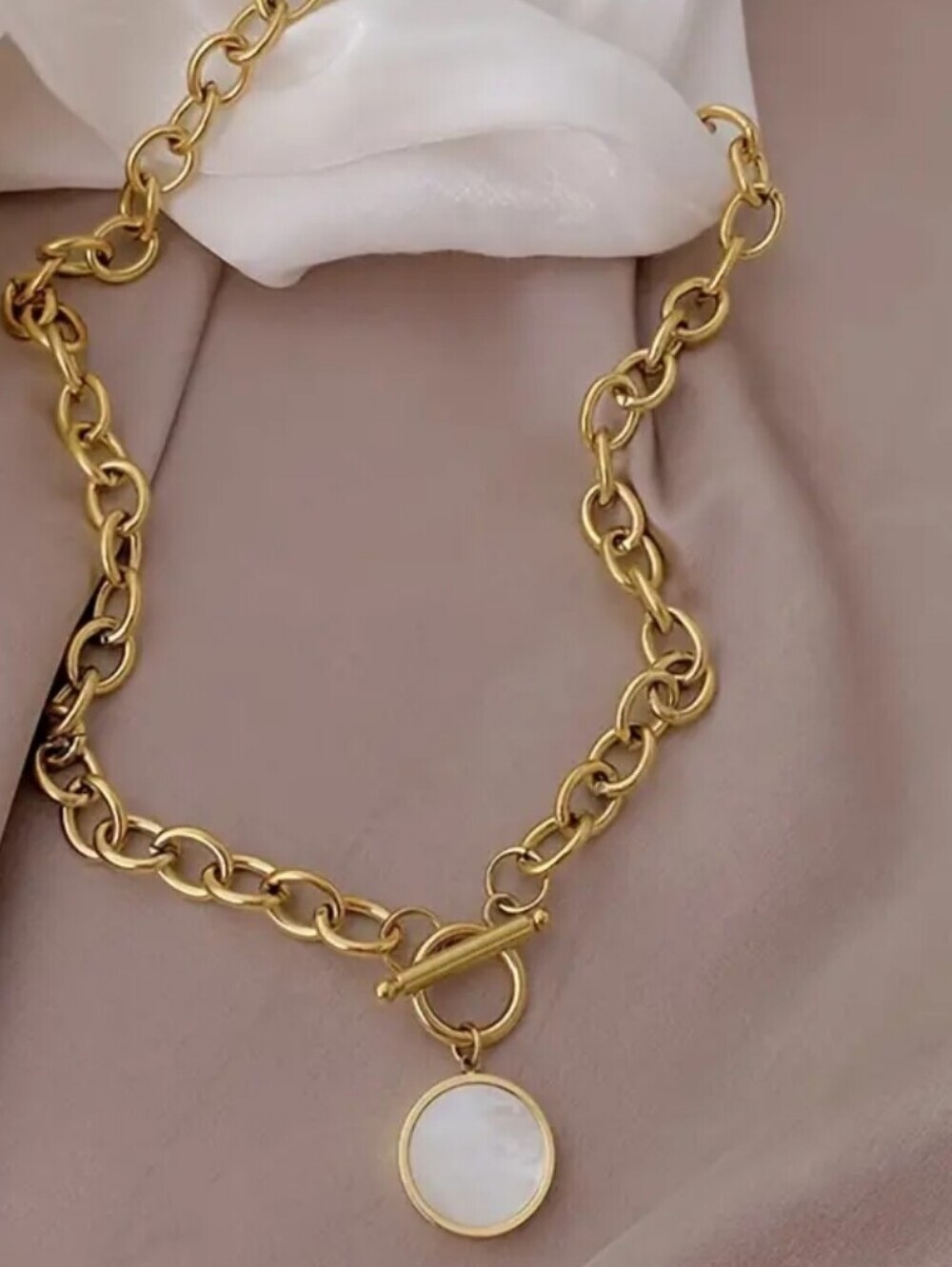 Stainless Steel Gold Chain Necklace with White Pendant